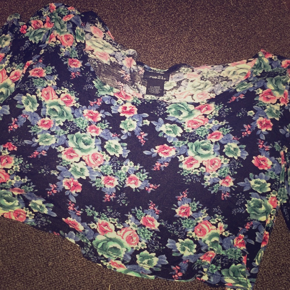 Rue21 crop top